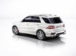 Mercedes-Benz ML63 AMG 2011 года